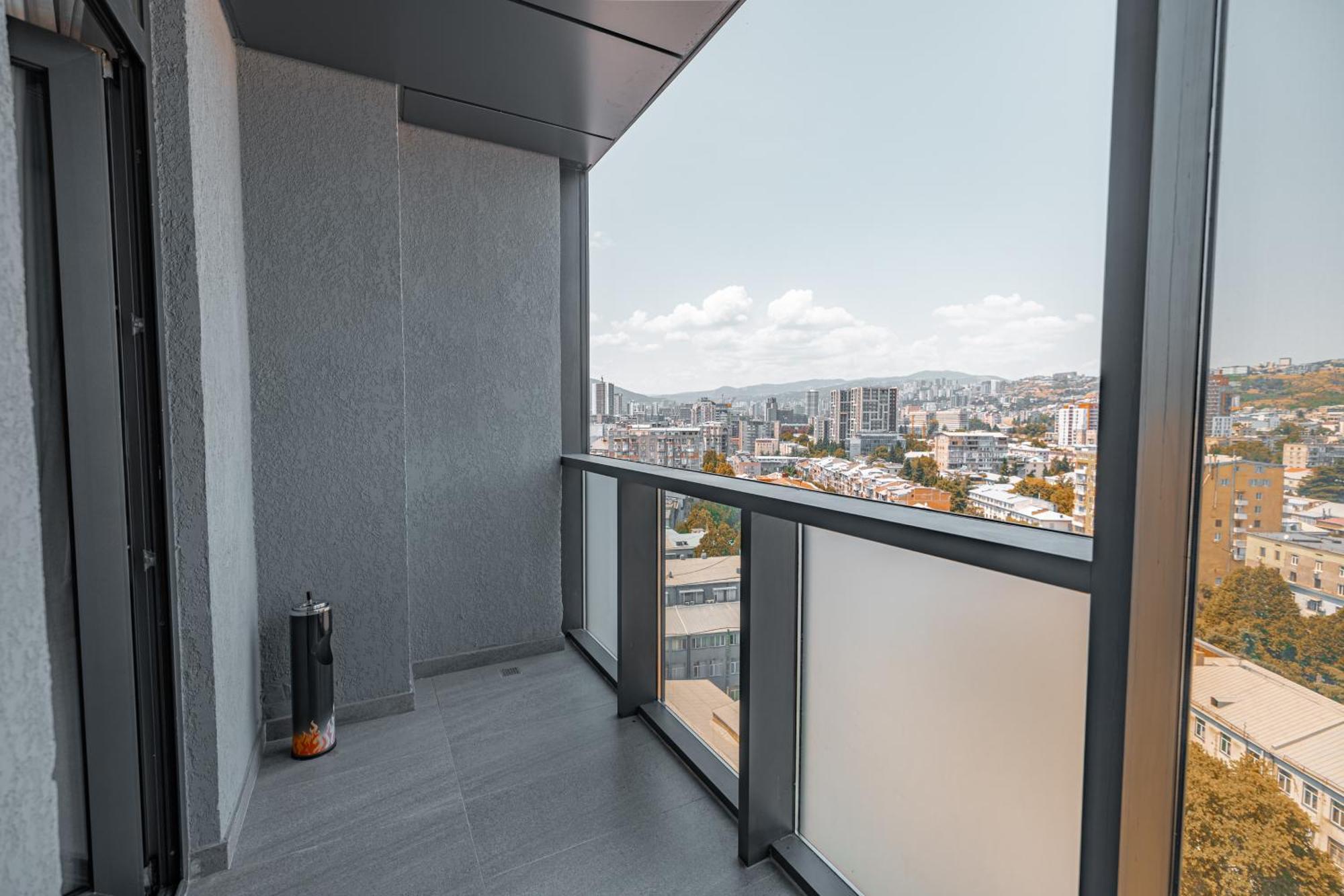 Onyx City Center Tbilisi Buitenkant foto